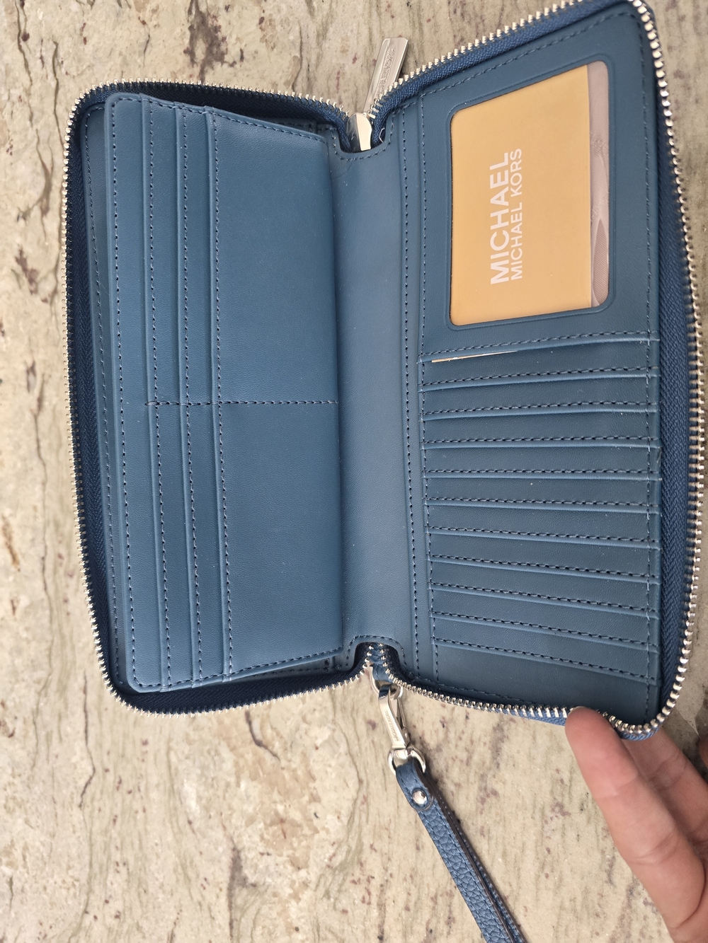 Michael Kors Turquoise Pebbled Leather Wristlet Wallet - Picture 2 of 7